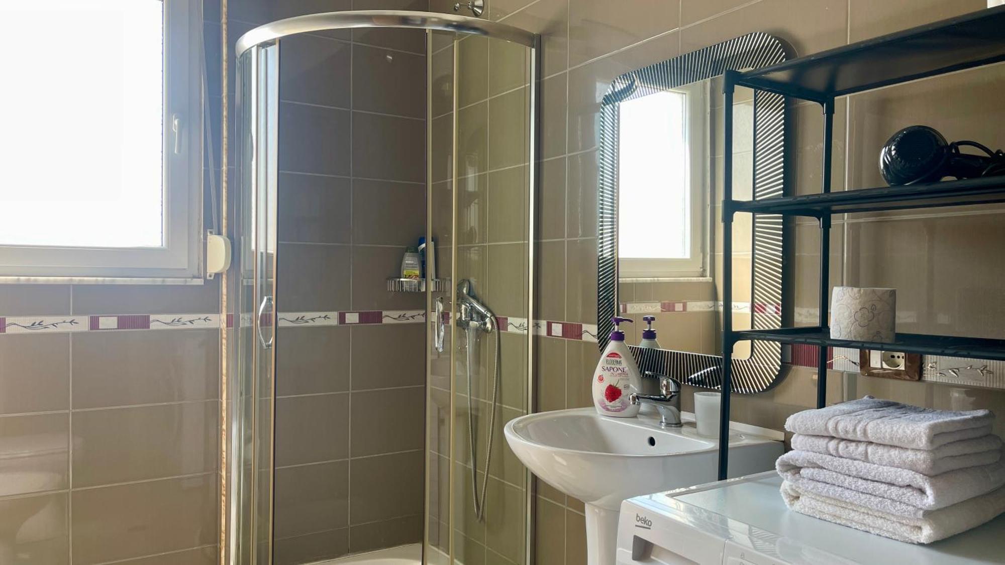 21° Bs Pazari City Center Comfort Daire Tiran Dış mekan fotoğraf